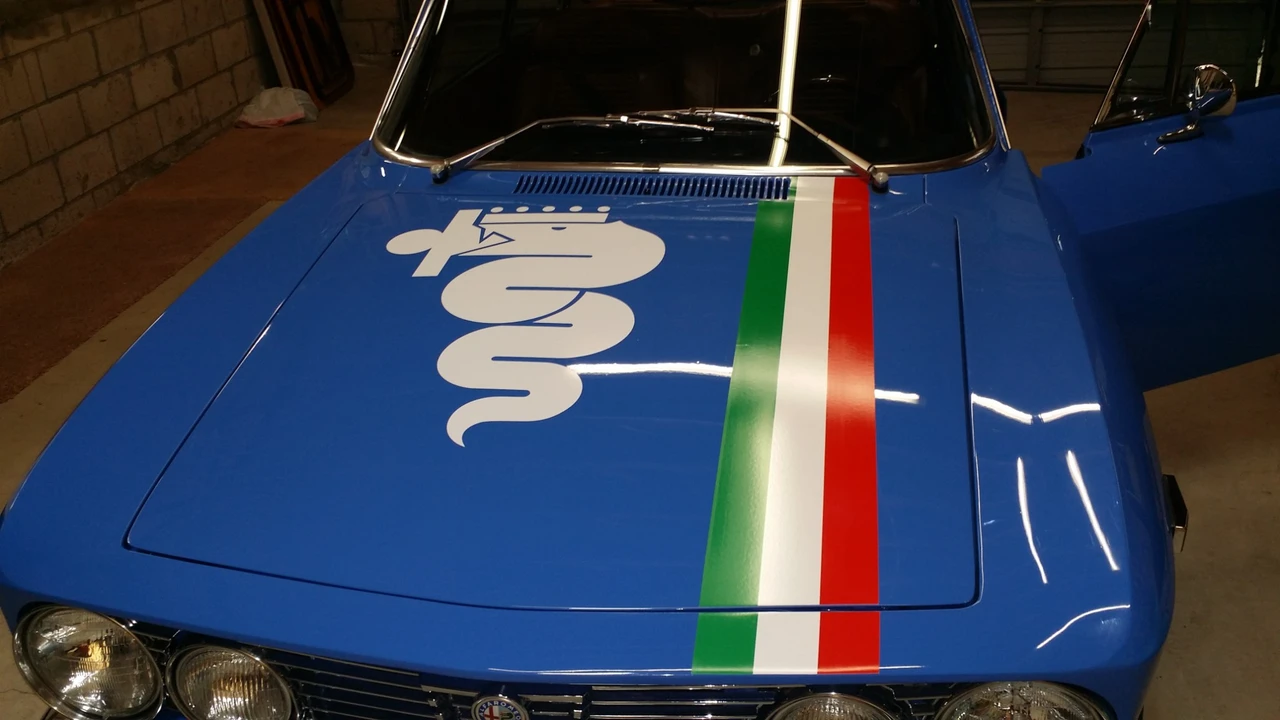 1974 Alfa Romeo 2000 GT Veloce - Image 16 of 31