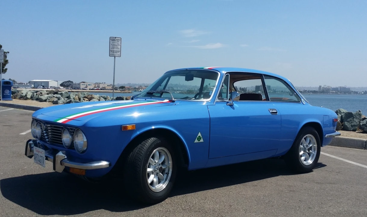 1974 Alfa Romeo 2000 GT Veloce - Image 2 of 31
