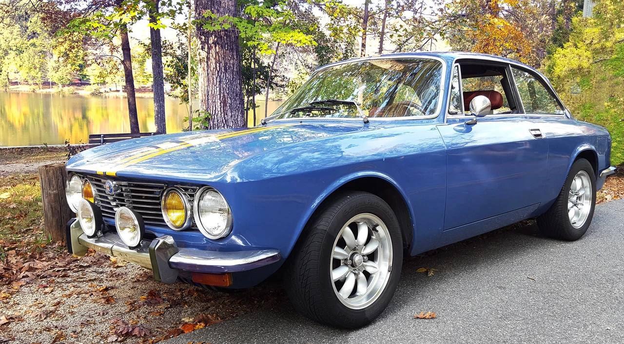 1974 Alfa Romeo 2000 GT Veloce - Image 4 of 31