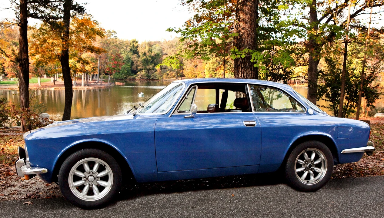 1974 Alfa Romeo 2000 GT Veloce - Image 2 of 31