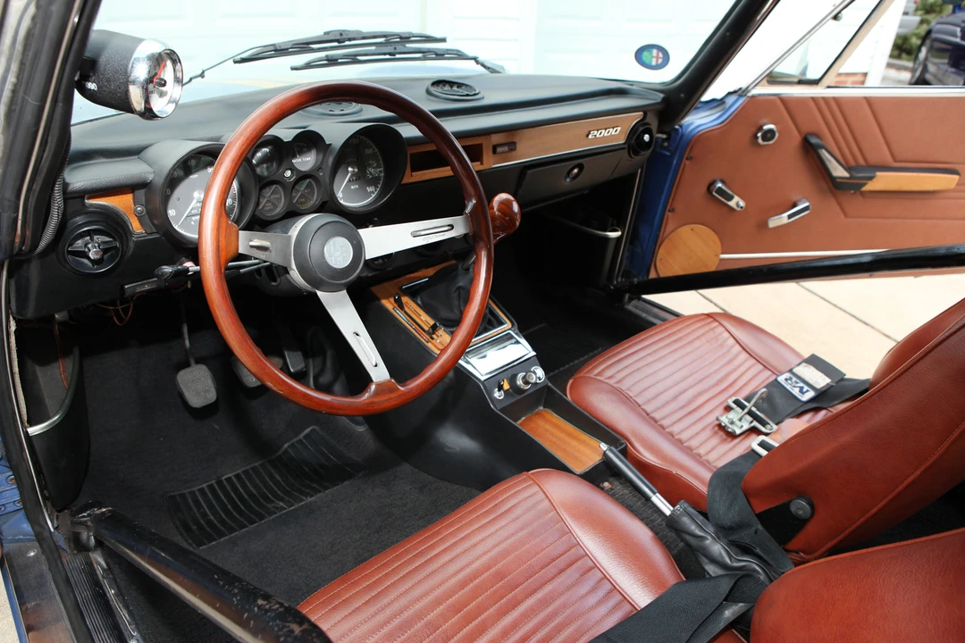 1974 Alfa Romeo 2000 GT Veloce - Image 31 of 31