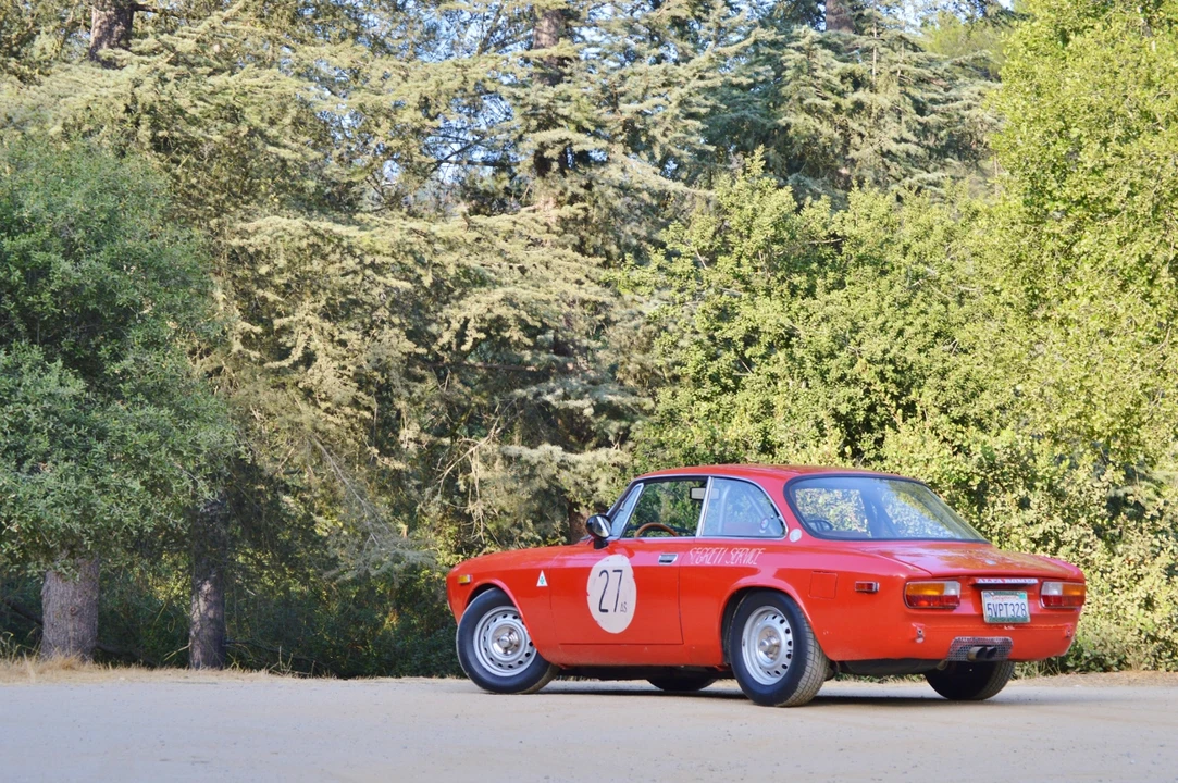 1974 Alfa Romeo 2000 GT Veloce - Image 13 of 29