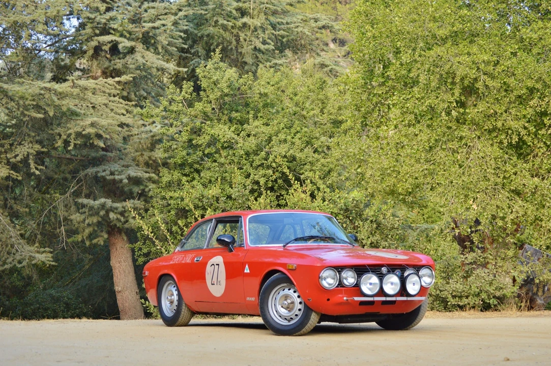 1974 Alfa Romeo 2000 GT Veloce - Image 9 of 29