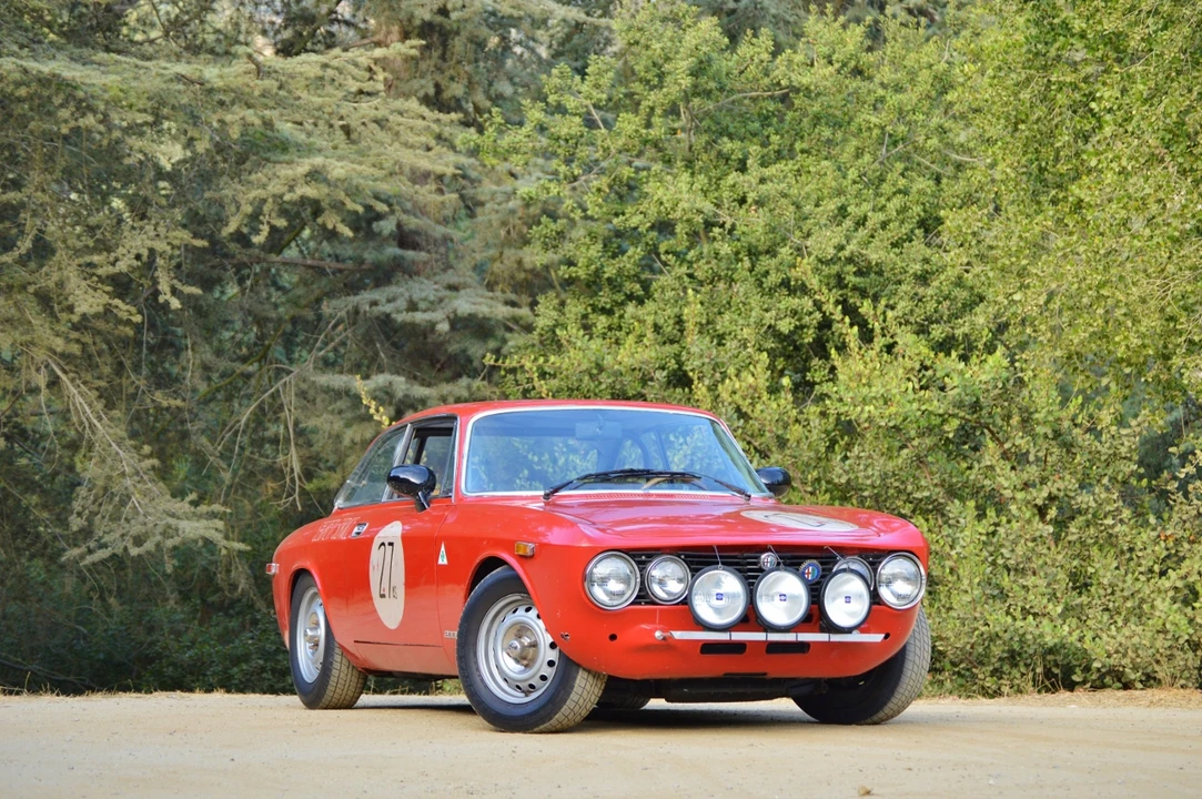 1974 Alfa Romeo 2000 GT Veloce - Image 8 of 29
