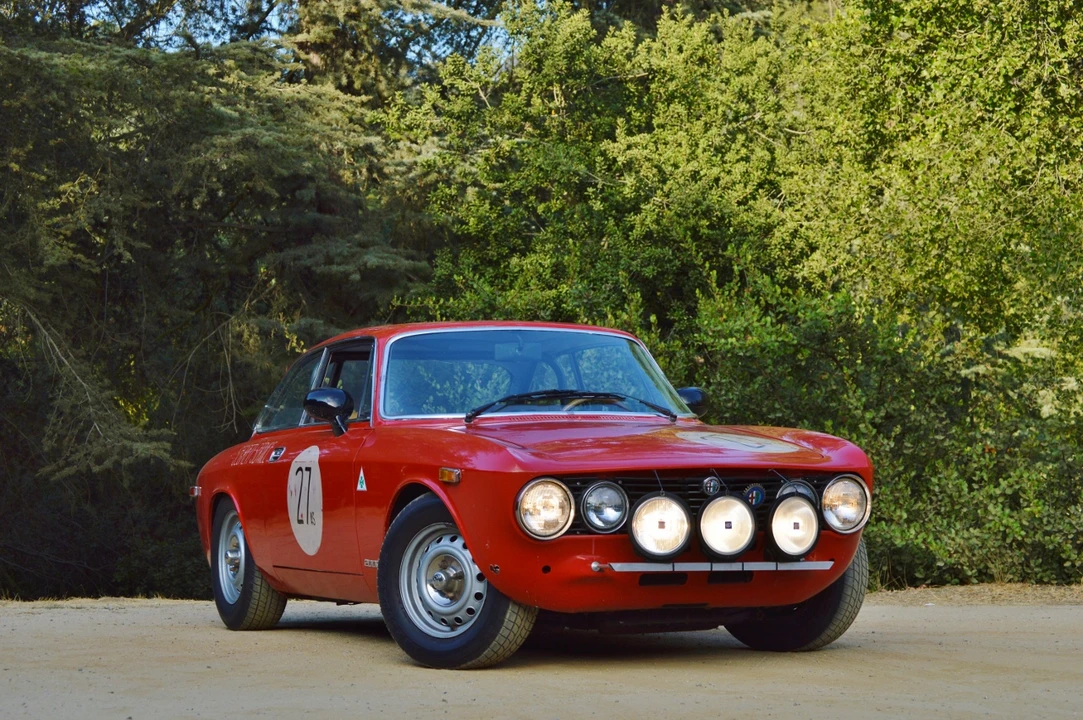 1974 Alfa Romeo 2000 GT Veloce - Image 4 of 29