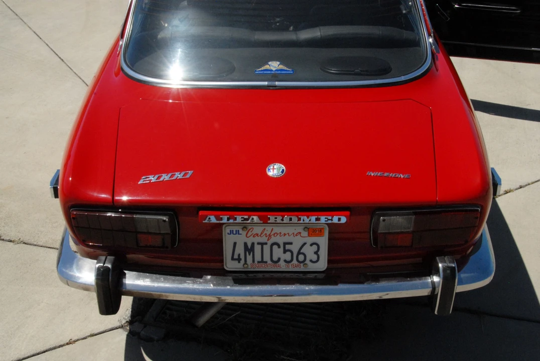 1974 Alfa Romeo 2000 GT Veloce - Image 24 of 31