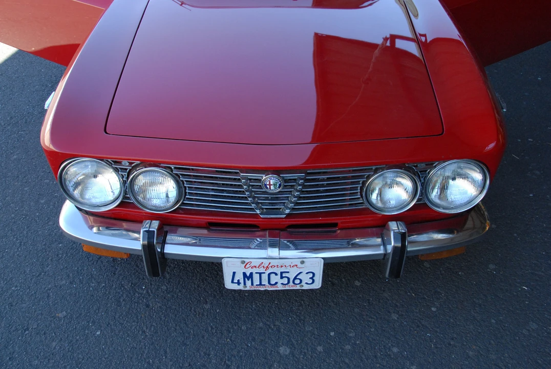1974 Alfa Romeo 2000 GT Veloce - Image 27 of 31