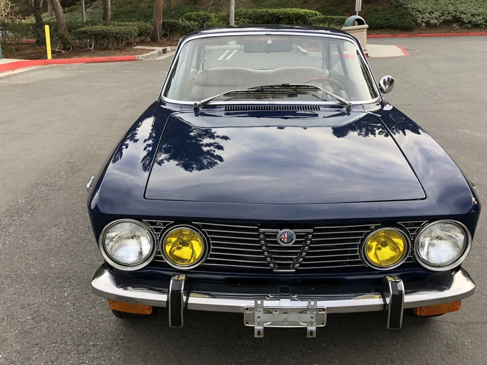 1974 Alfa Romeo 2000 GT Veloce - Image 3 of 31