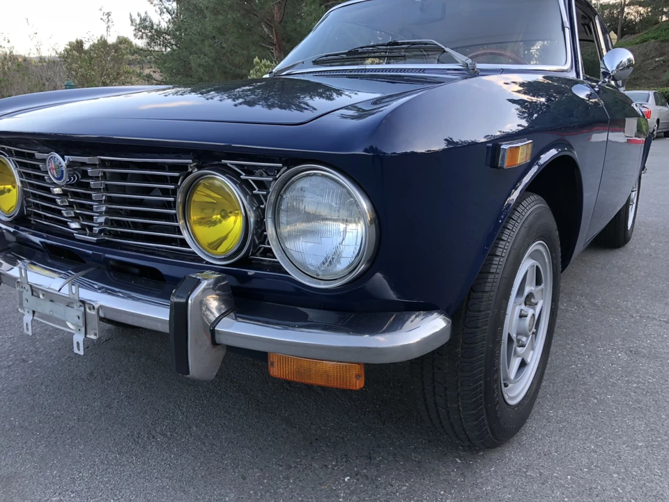 1974 Alfa Romeo 2000 GT Veloce - Image 12 of 31