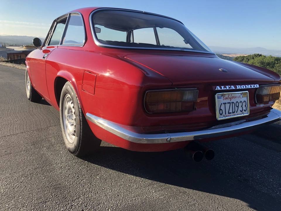 1974 Alfa Romeo 2000 GT Veloce - Image 21 of 31