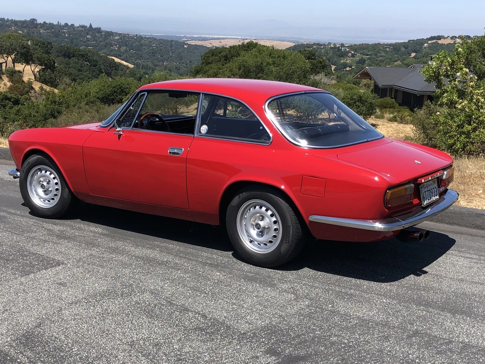 1974 Alfa Romeo 2000 GT Veloce - Image 23 of 31