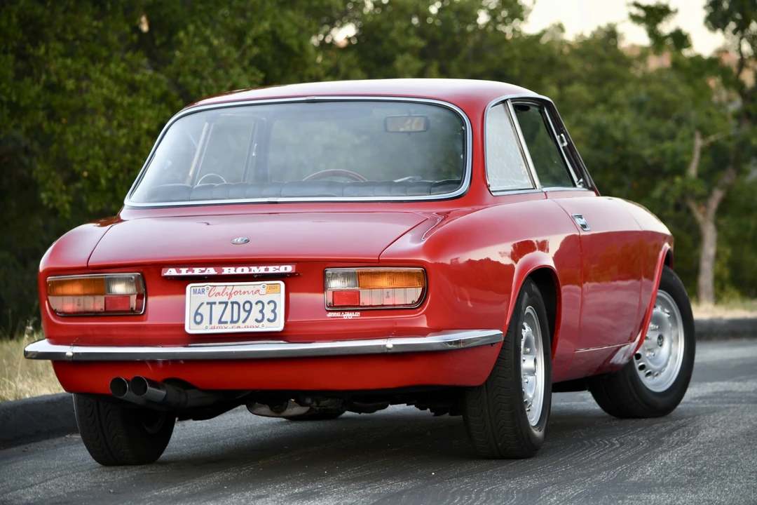 1974 Alfa Romeo 2000 GT Veloce - Image 31 of 31