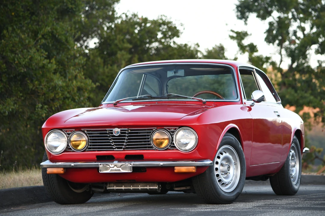 1974 Alfa Romeo 2000 GT Veloce - Image 3 of 31