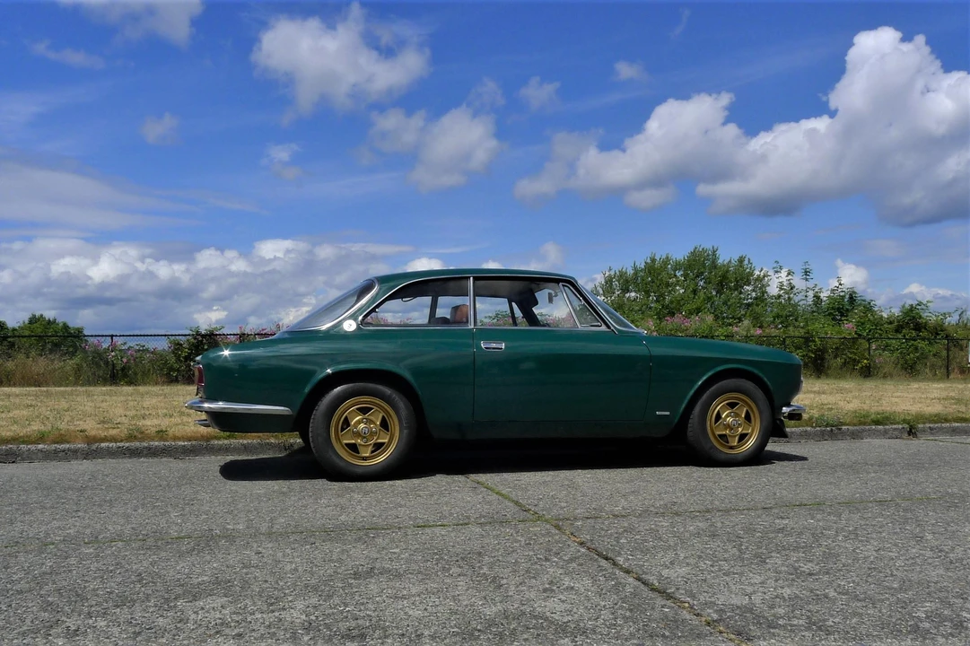 1974 Alfa Romeo 2000 GT Veloce - Image 20 of 31