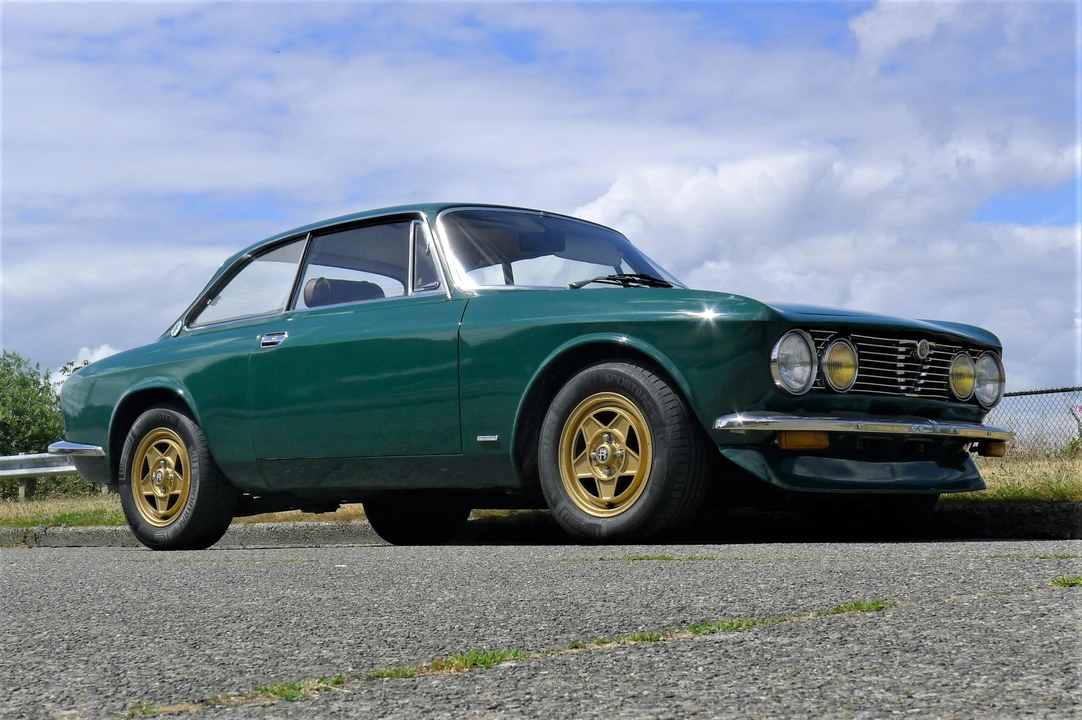 1974 Alfa Romeo 2000 GT Veloce - Image 19 of 31