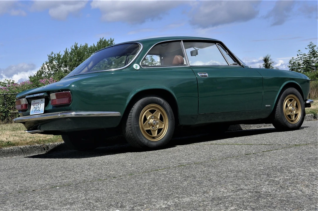 1974 Alfa Romeo 2000 GT Veloce - Image 24 of 31