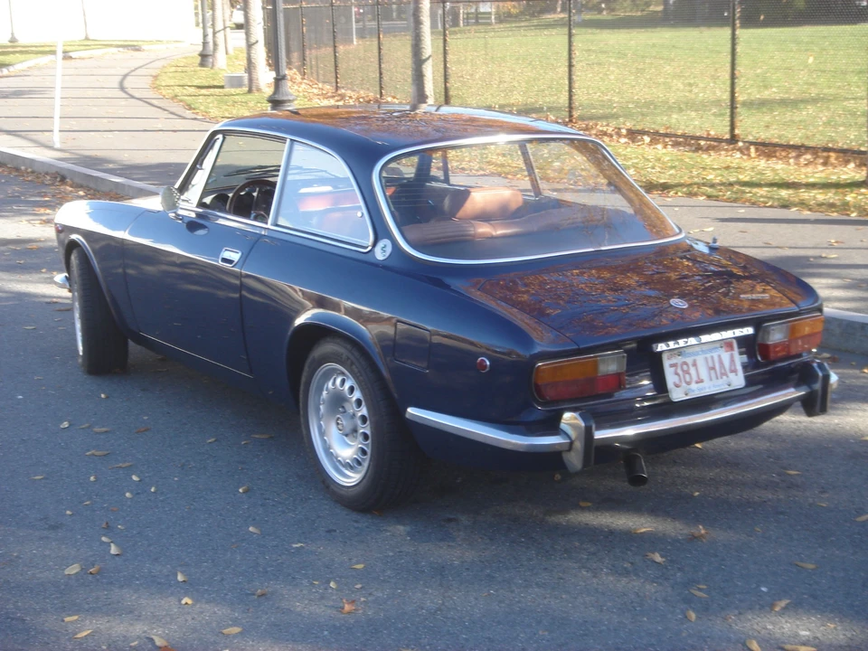 1974 Alfa Romeo 2000 GT Veloce - Image 6 of 31
