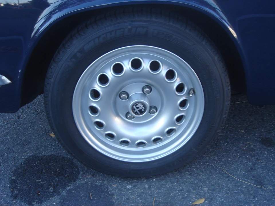 1974 Alfa Romeo 2000 GT Veloce - Image 13 of 31