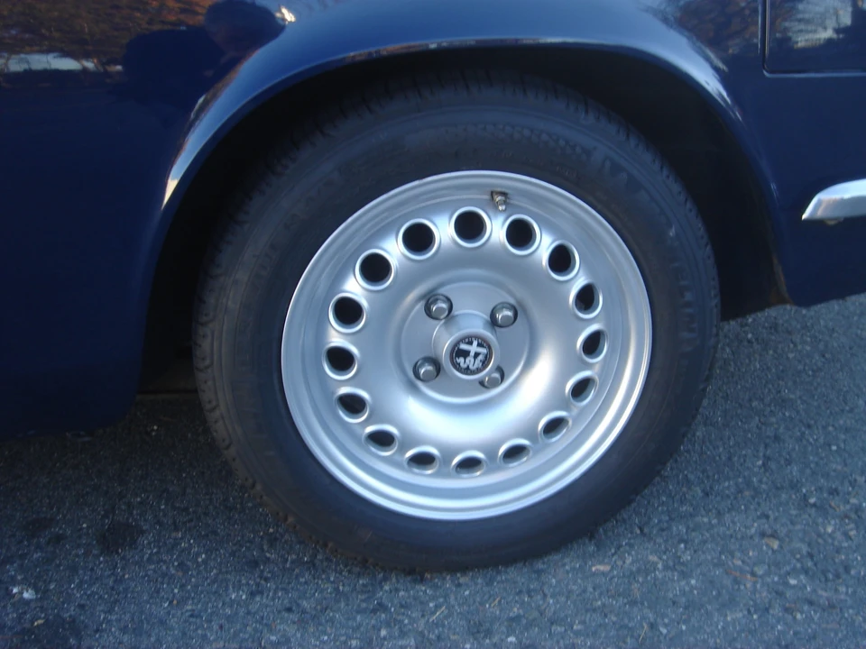 1974 Alfa Romeo 2000 GT Veloce - Image 16 of 31