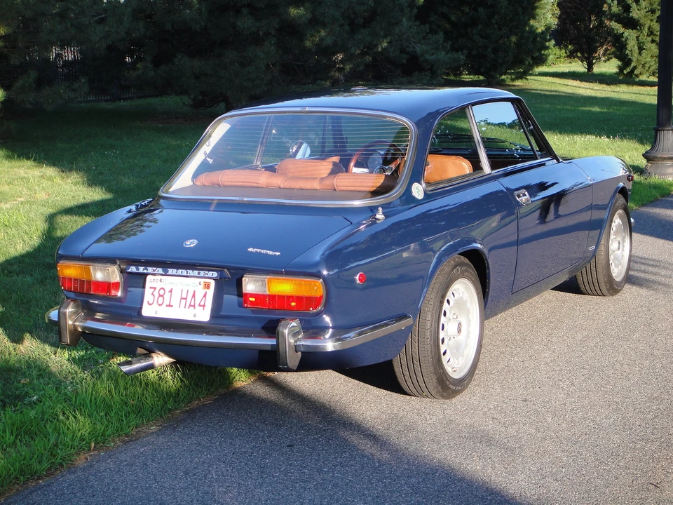 1974 Alfa Romeo 2000 GT Veloce - Image 5 of 31