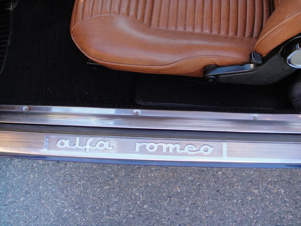 1974 Alfa Romeo 2000 GT Veloce - Image 26 of 31