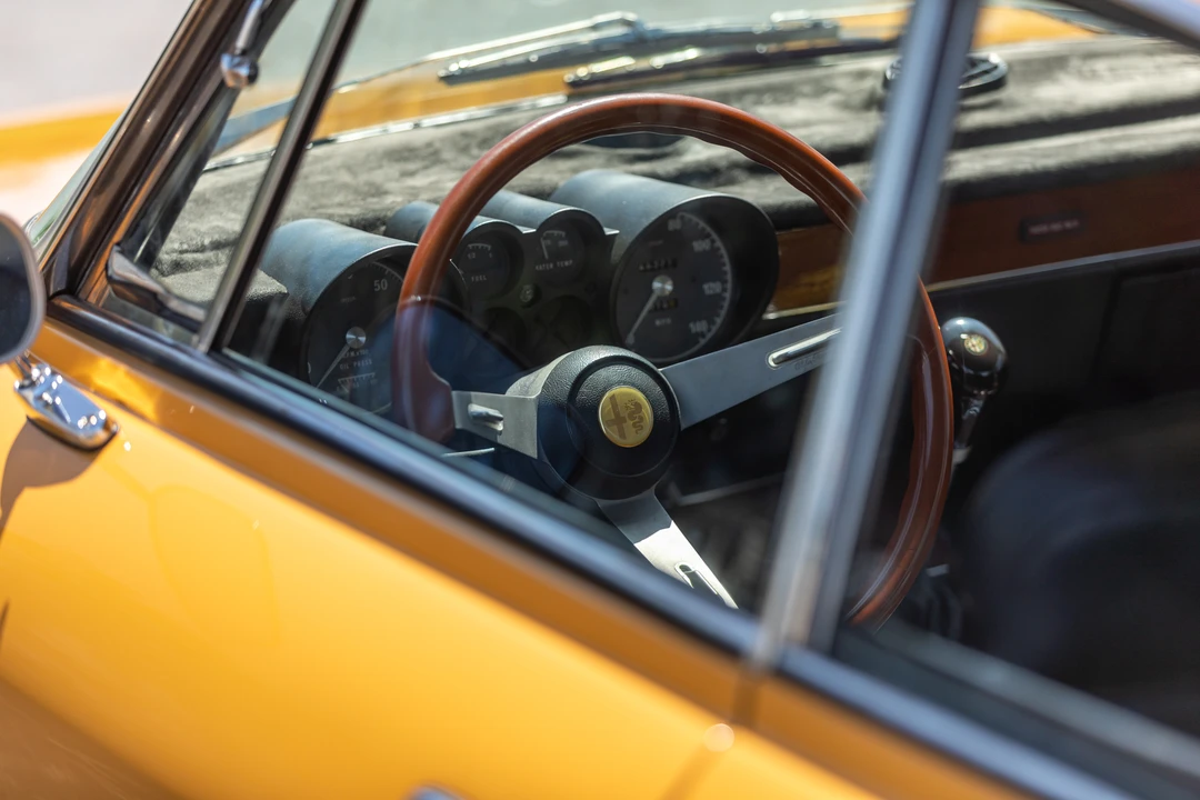 1974 Alfa Romeo 2000 GT Veloce - Image 12 of 31