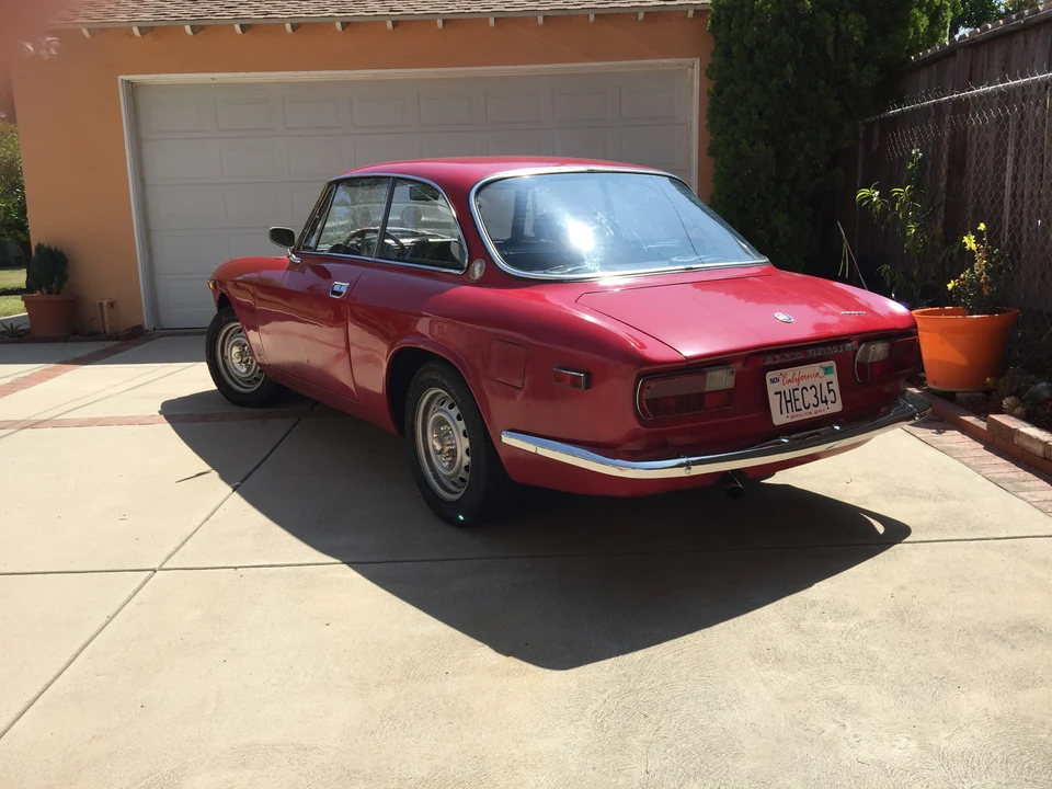 1974 Alfa Romeo 2000 GT Veloce - Image 6 of 31