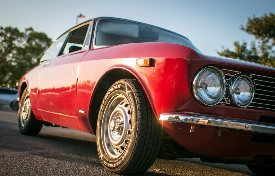 1974 Alfa Romeo 2000 GT Veloce - Image 14 of 31