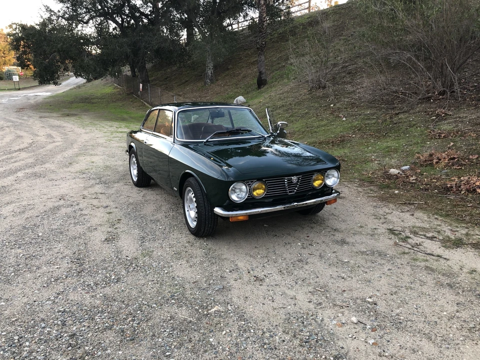1974 Alfa Romeo 2000 GT Veloce - Image 19 of 31