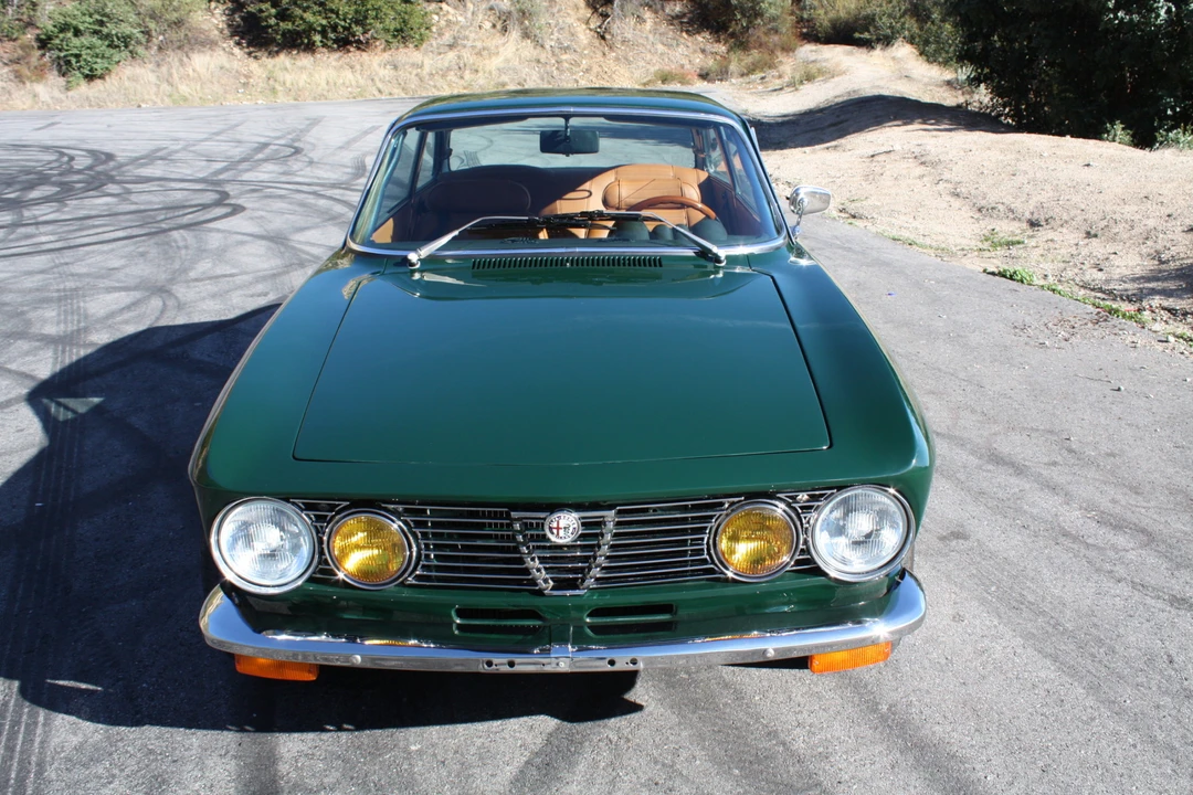 1974 Alfa Romeo 2000 GT Veloce - Image 10 of 31