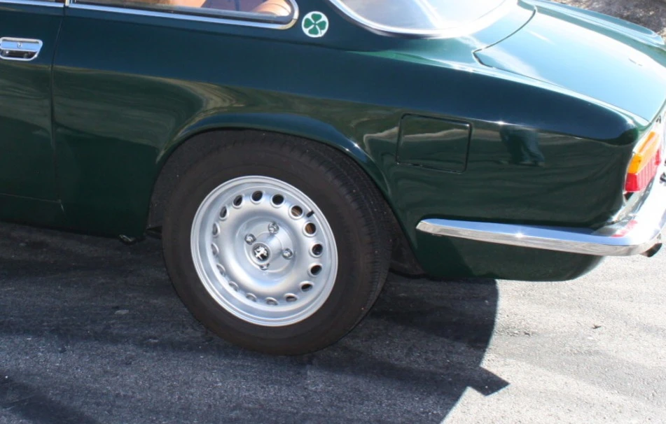 1974 Alfa Romeo 2000 GT Veloce - Image 28 of 31