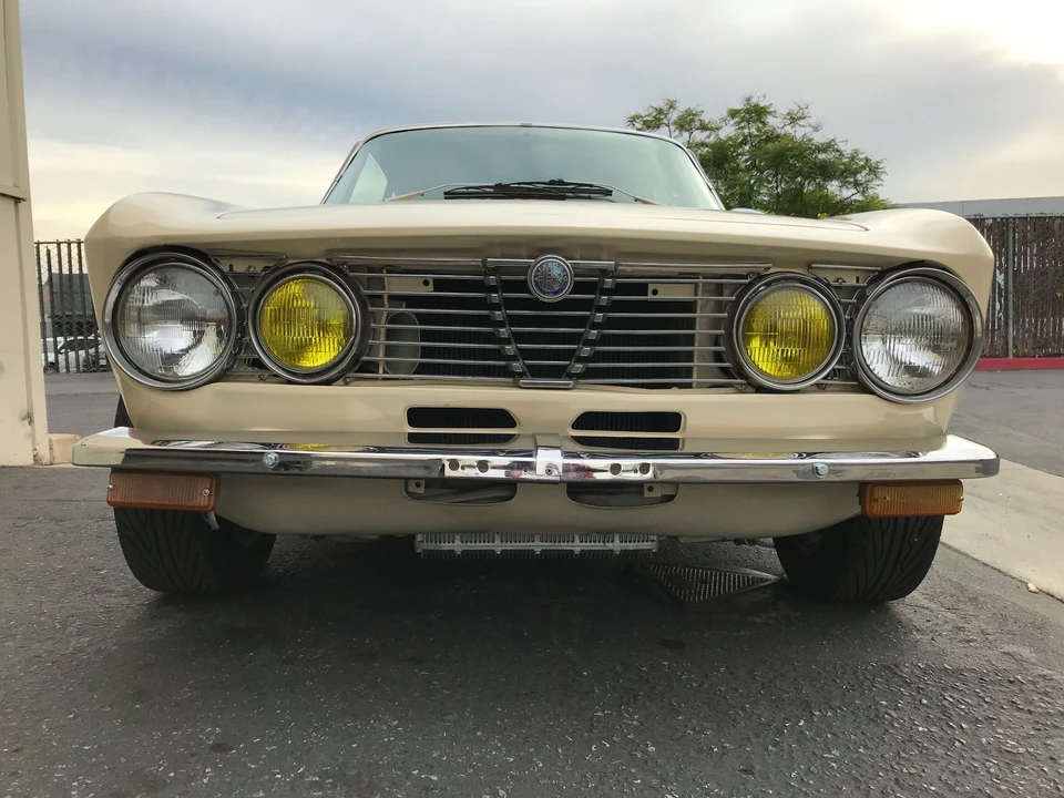 1974 Alfa Romeo 2000 GT Veloce - Image 6 of 31
