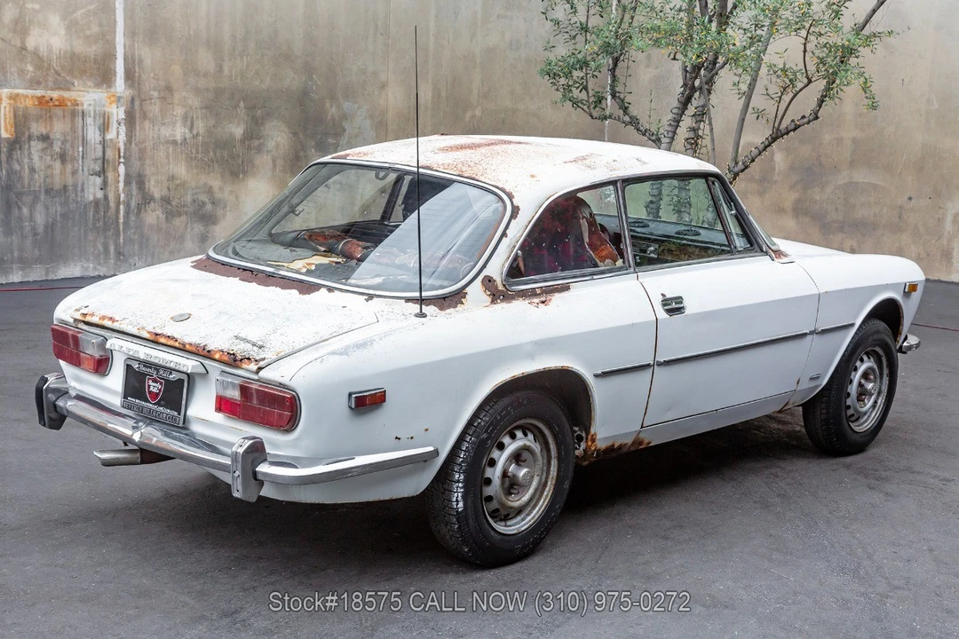 1974 Alfa Romeo Alfetta GT - Image 6 of 31