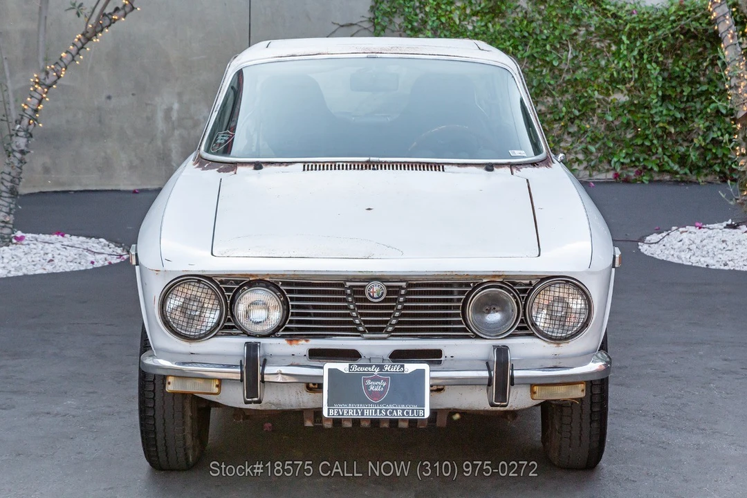 1974 Alfa Romeo Alfetta GT - Image 2 of 31