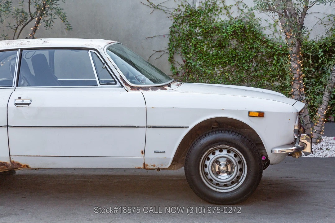 1974 Alfa Romeo Alfetta GT - Image 11 of 31