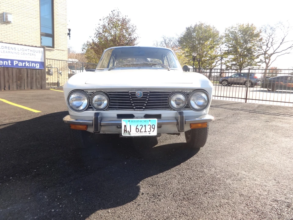 1974 Alfa Romeo 2000 GT Veloce - Image 10 of 31