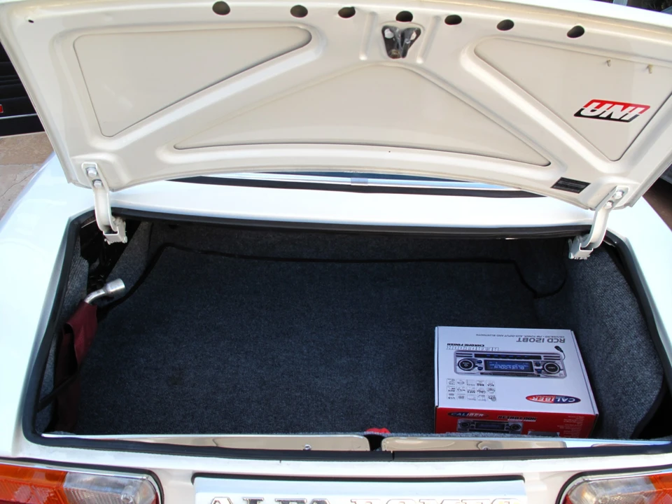 1974 Alfa Romeo 2000 GT Veloce - Image 21 of 31