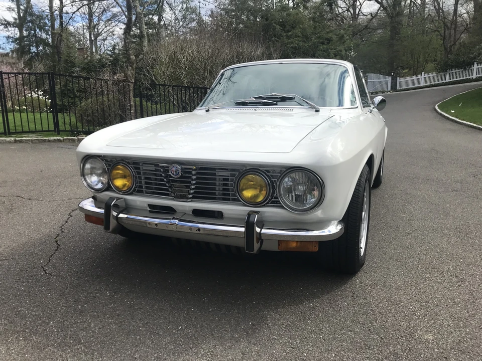 1974 Alfa Romeo 2000 GT Veloce - Image 3 of 31