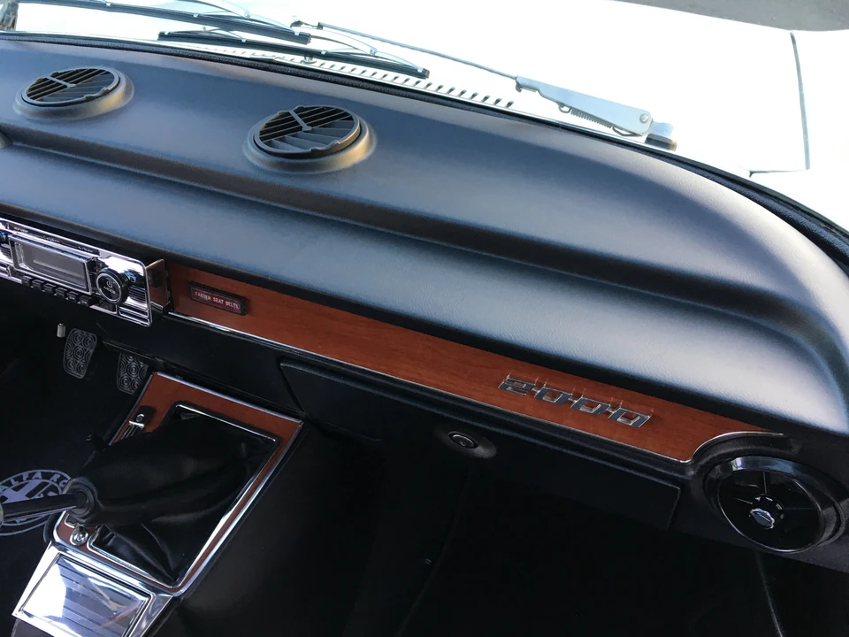 1974 Alfa Romeo 2000 GT Veloce - Image 17 of 31