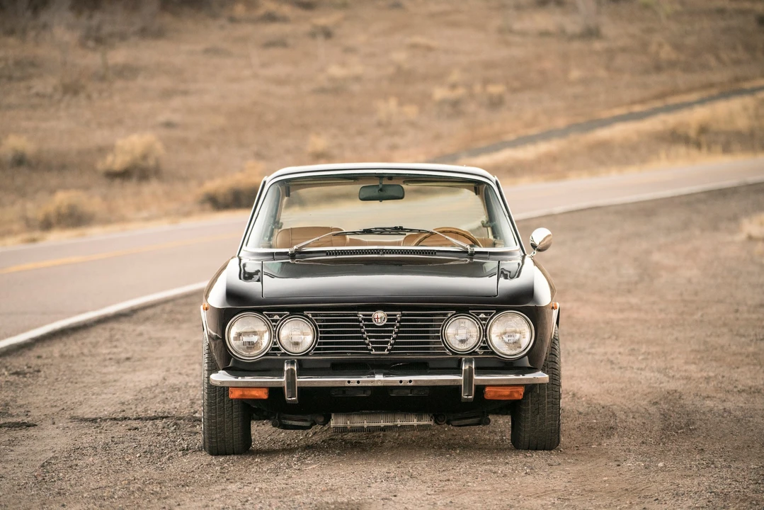 1974 Alfa Romeo 2000 GT Veloce - Image 3 of 31