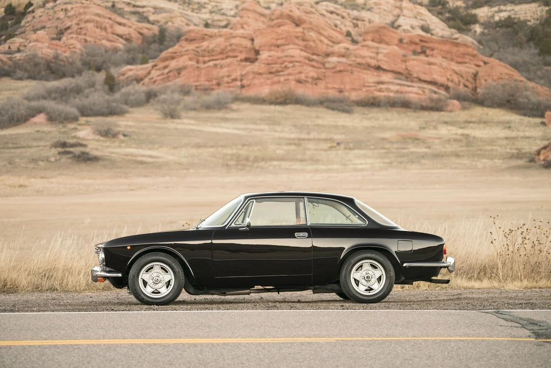 1974 Alfa Romeo 2000 GT Veloce - Image 4 of 31
