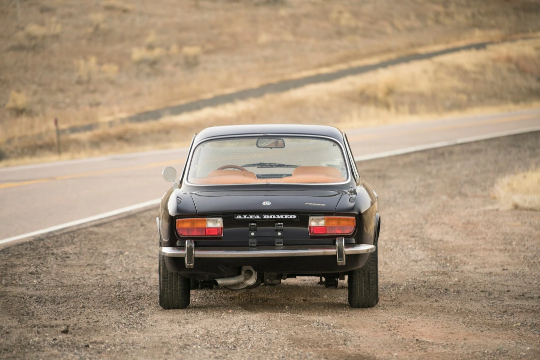 1974 Alfa Romeo 2000 GT Veloce - Image 10 of 31