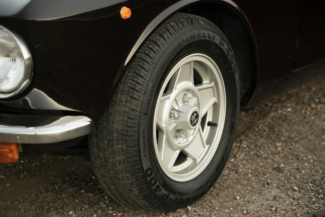 1974 Alfa Romeo 2000 GT Veloce - Image 16 of 31