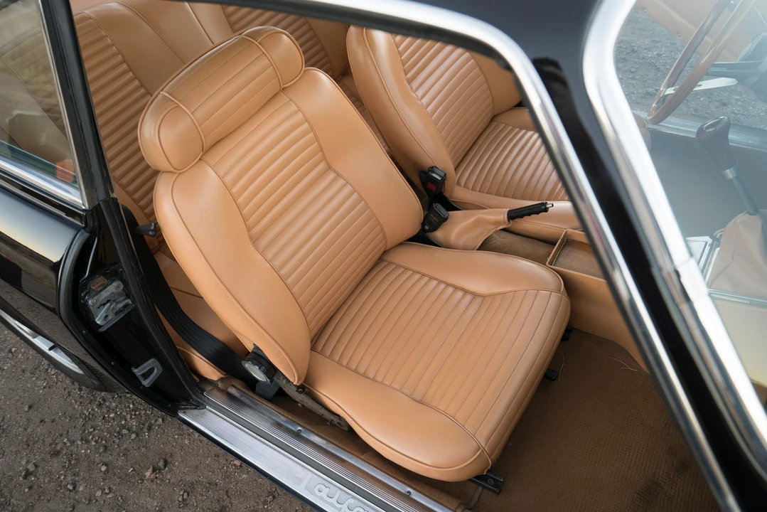 1974 Alfa Romeo 2000 GT Veloce - Image 22 of 31