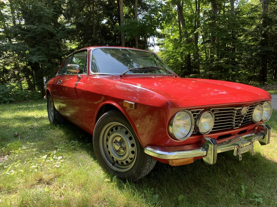 1974 Alfa Romeo 2000 GT Veloce - Image 9 of 31