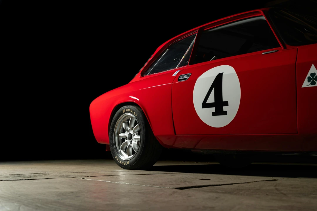 1974 Alfa Romeo Alfetta GT - Image 17 of 31