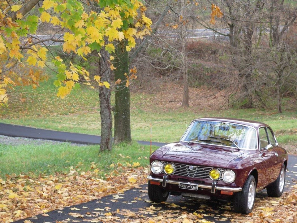 1974 Alfa Romeo 2000 GT Veloce - Image 14 of 31