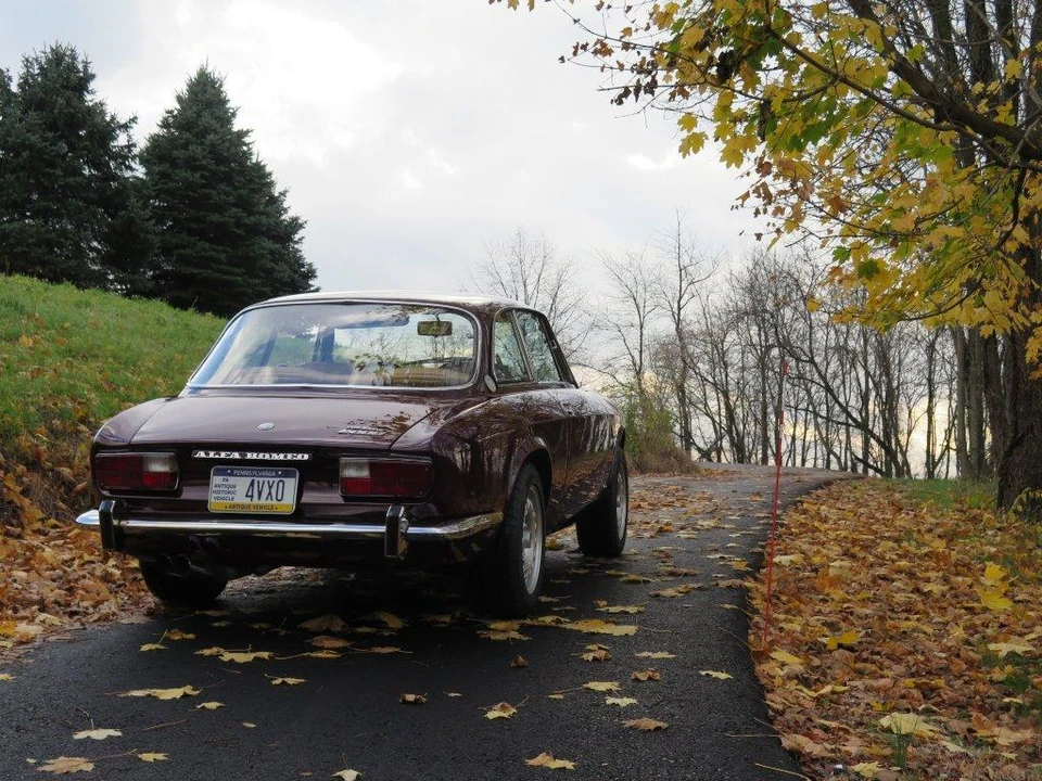 1974 Alfa Romeo 2000 GT Veloce - Image 11 of 31