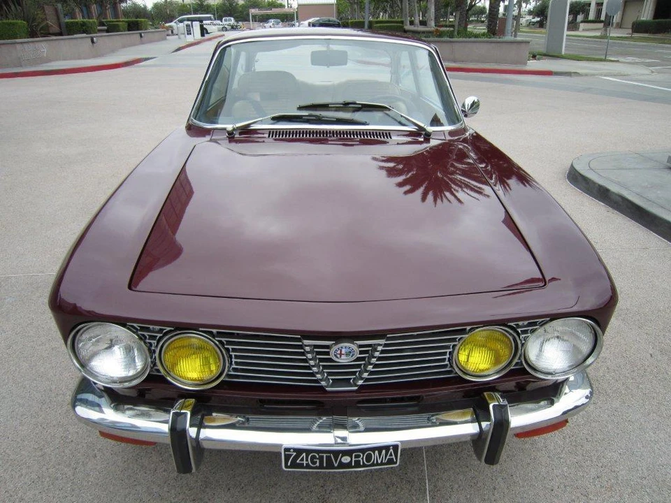 1974 Alfa Romeo 2000 GT Veloce - Image 22 of 31