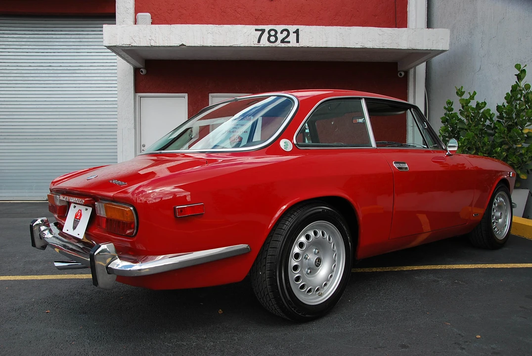1974 Alfa Romeo 2000 GT Veloce - Image 23 of 31